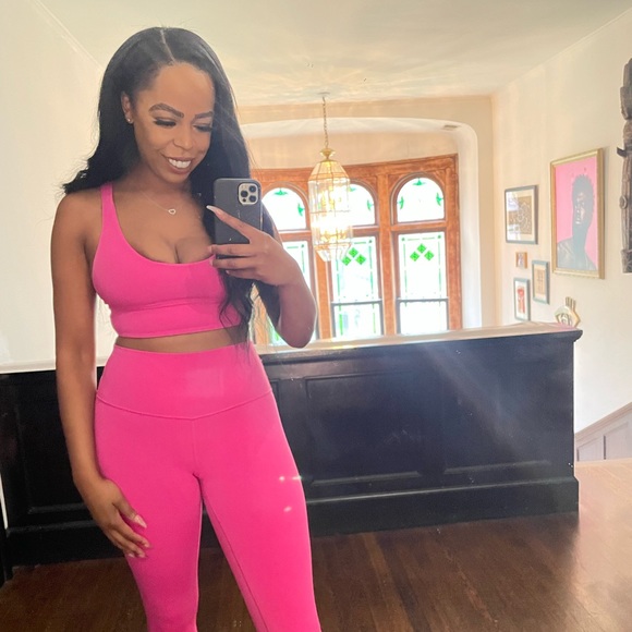 Meet your Posher, Jea - Picture 4 of 4